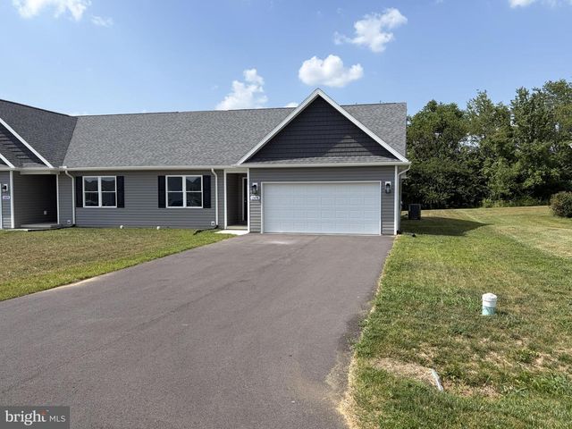 13876 PATRIOT WAY, Hagerstown, MD 21740