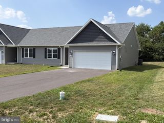 13876 PATRIOT WAY, Hagerstown, MD 21740