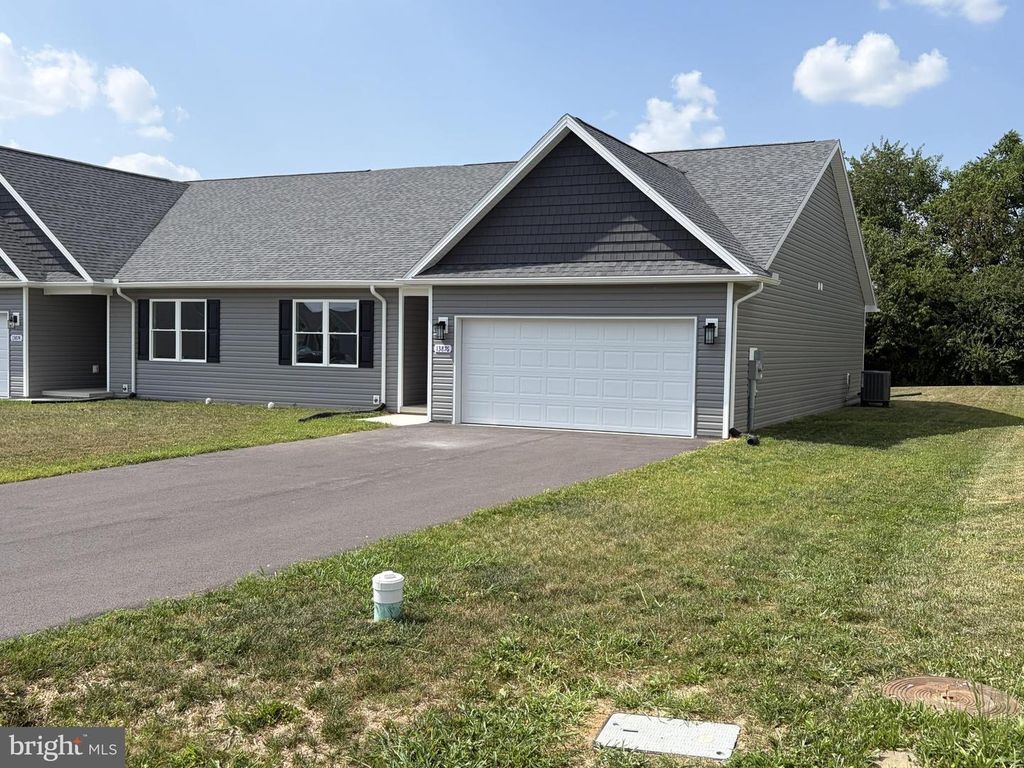 13876 PATRIOT WAY, Hagerstown, MD 21740
