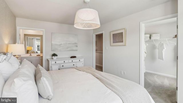 278 HERMOSA DR, Egg Harbor Township, NJ 08234
