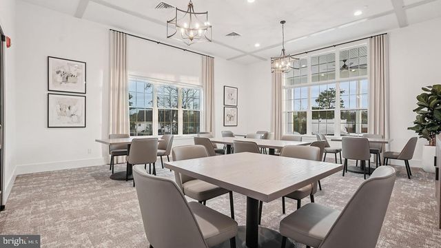 278 HERMOSA DR, Egg Harbor Township, NJ 08234
