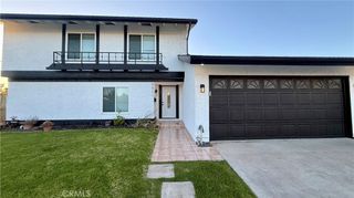 5511 Kern Dr, Huntington Beach, CA 92649