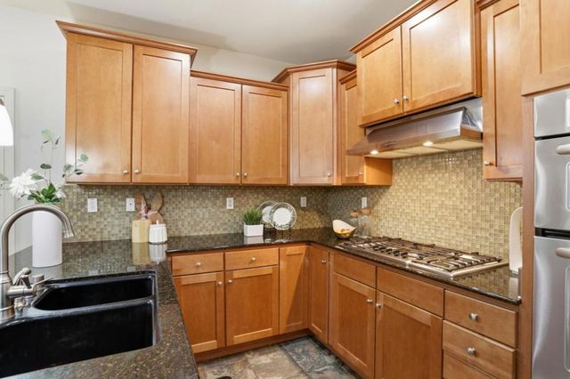 257 Rayos Del Sol Drive, San Jose, CA 95116