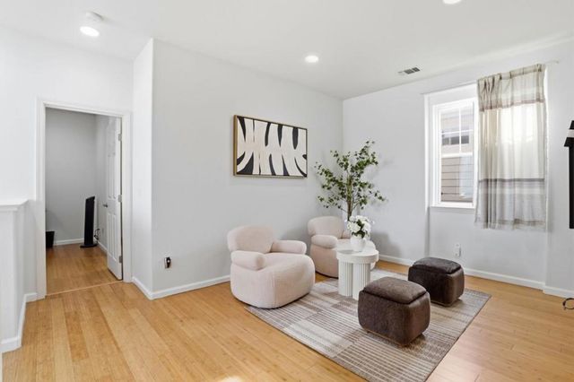 257 Rayos Del Sol Drive, San Jose, CA 95116