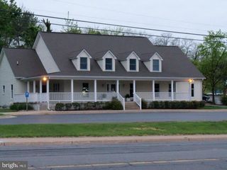 122 W Shirley Ave # 3, Warrenton, VA 20186