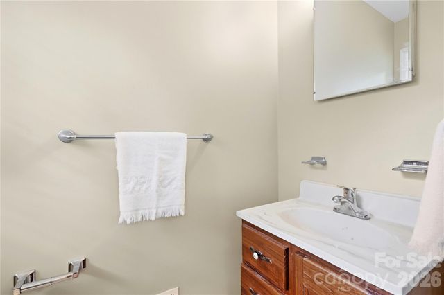 1745 Northbrook Drive, Charlotte, NC 28216