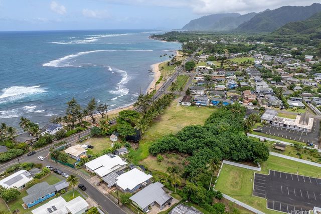 54-011 Waikulama Street, Hauula, HI 96717