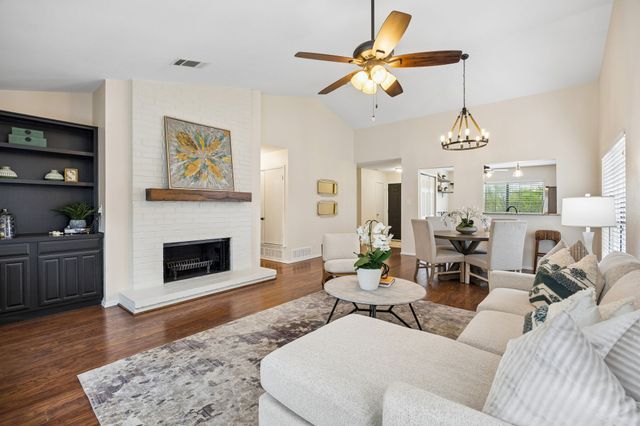 4232 Staghorn Circle N, Fort Worth, TX 76137