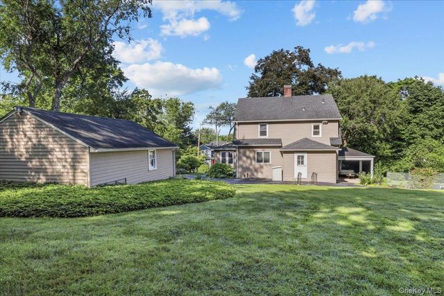 13 Washburn Road, Mount Kisco, NY 10549