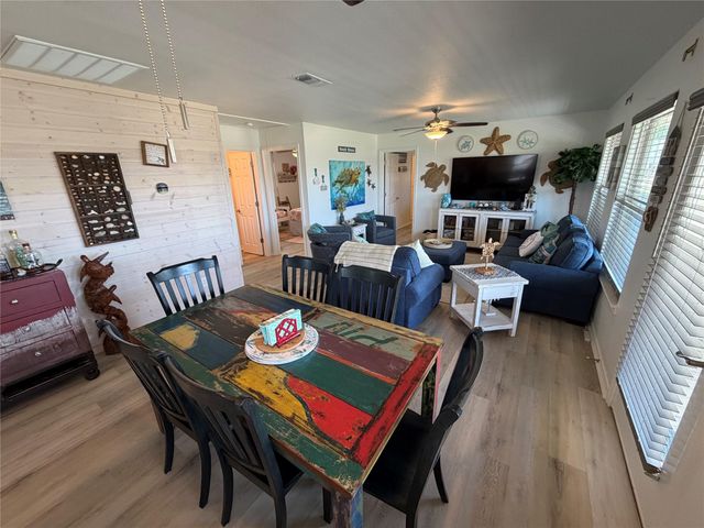 980 S Stingaree Drive, Crystal Beach, TX 77650