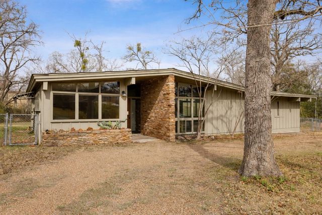 1215 Orr Street, College Station, TX 77840