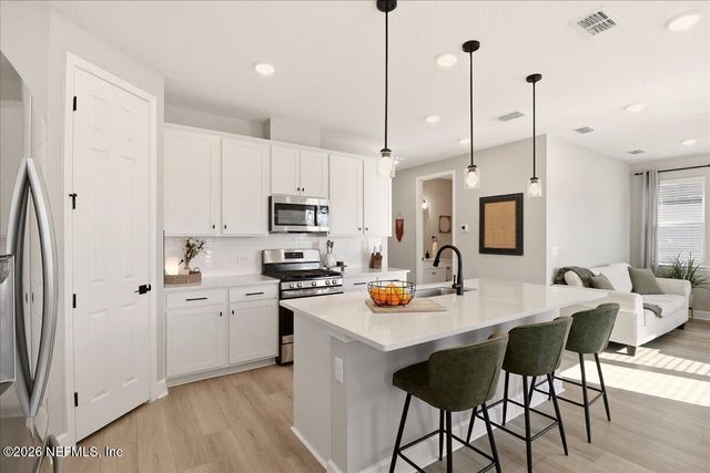 599 LIGHTSEY XING Lane, St. Augustine, FL 32084