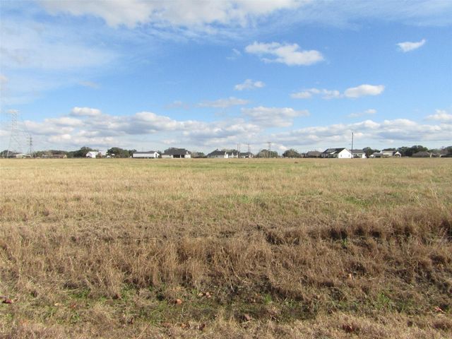 707 Winchester Trail, Angleton, TX 77515