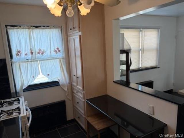 8017 156th Avenue 129, Howard Beach, NY 11414