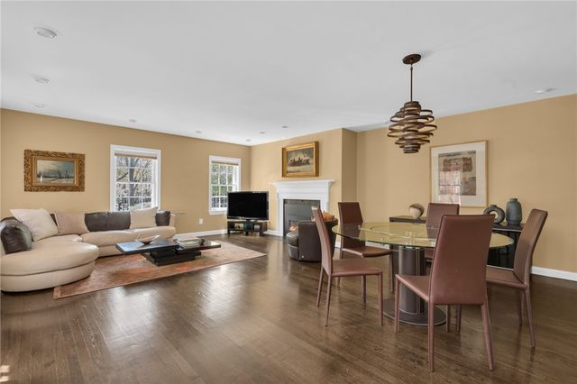 201 North Main Street, Providence, RI 02906