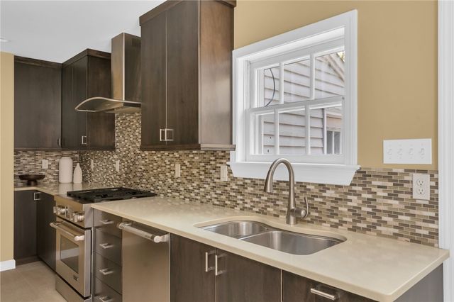 201 North Main Street, Providence, RI 02906