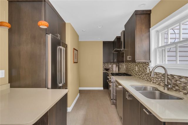 201 North Main Street, Providence, RI 02906