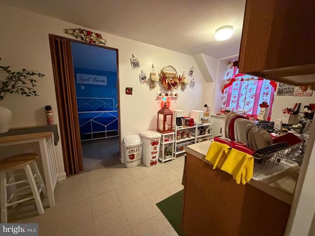 2938 DEVEREAUX AVE, Philadelphia, PA 19149