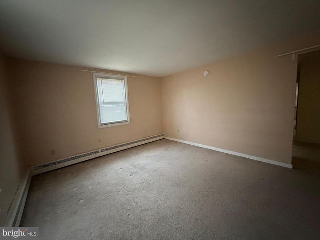 2938 DEVEREAUX AVE, Philadelphia, PA 19149