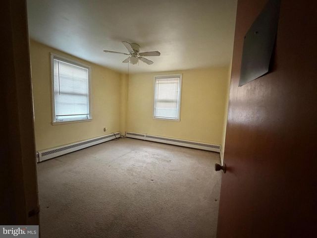 2938 DEVEREAUX AVE, Philadelphia, PA 19149