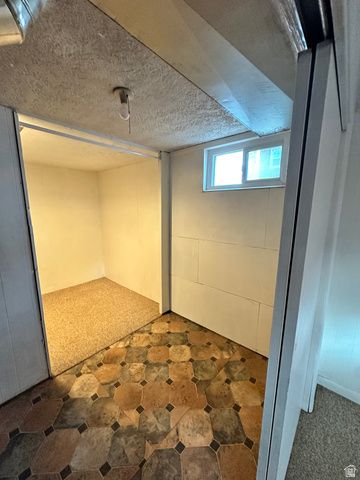 5376 S 2200 W, Roy, UT 84067