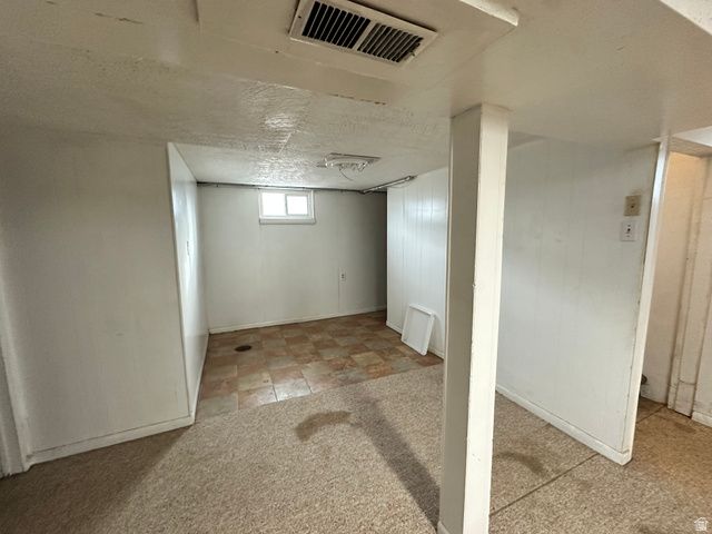 5376 S 2200 W, Roy, UT 84067