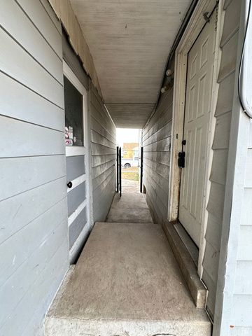 5376 S 2200 W, Roy, UT 84067