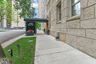 5000 S East End Avenue 2D, Chicago, IL 60615