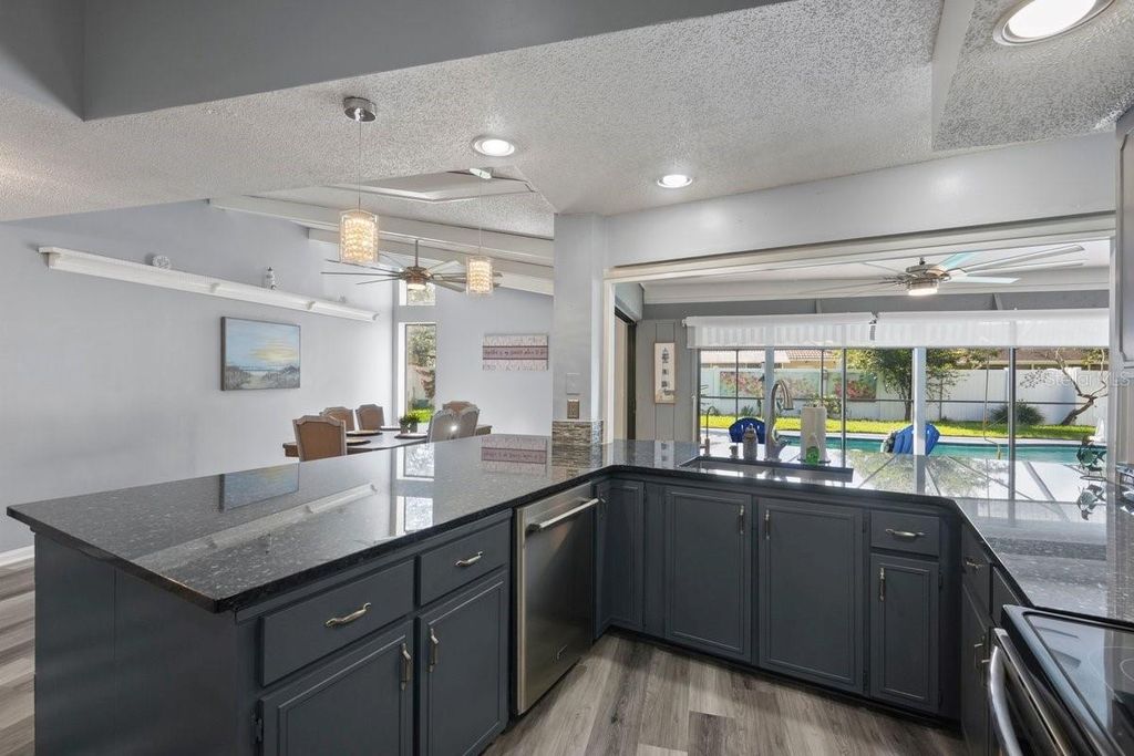 Image 13 of property listing at 7 FOLCROFT LANE, Palm Coast, FL 32137