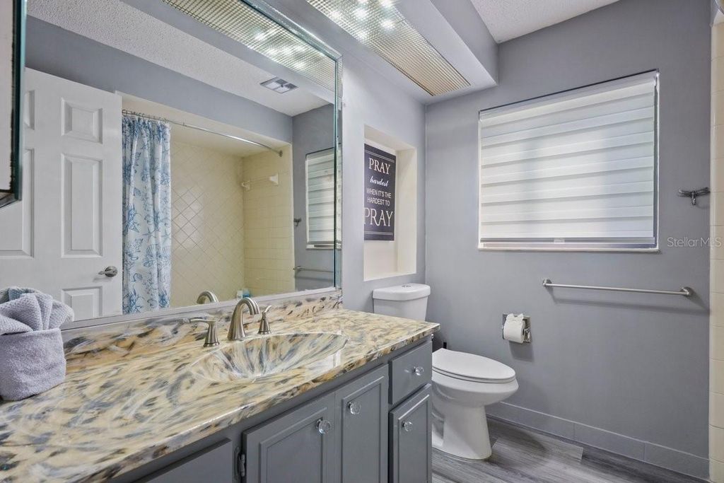 Image 18 of property listing at 7 FOLCROFT LANE, Palm Coast, FL 32137