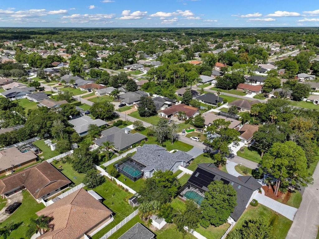 Image 37 of property listing at 7 FOLCROFT LANE, Palm Coast, FL 32137