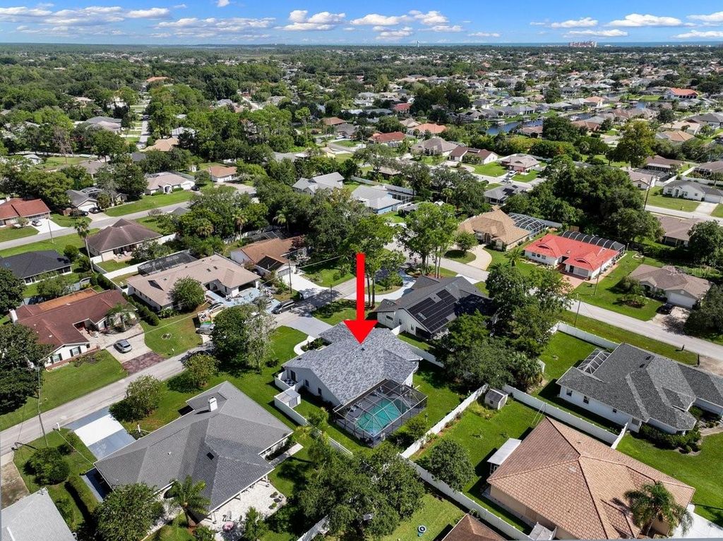 Image 38 of property listing at 7 FOLCROFT LANE, Palm Coast, FL 32137