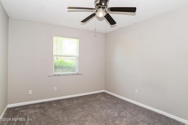 1141 ALDERMAN Road E, Jacksonville, FL 32211