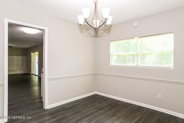 1141 ALDERMAN Road E, Jacksonville, FL 32211