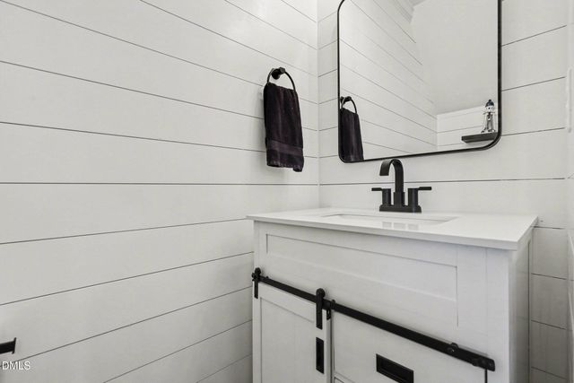 925 Ribbonleaf Lane, Fuquay Varina, NC 27526