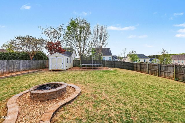 925 Ribbonleaf Lane, Fuquay Varina, NC 27526