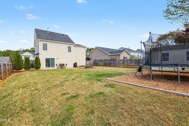 925 Ribbonleaf Lane, Fuquay Varina, NC 27526