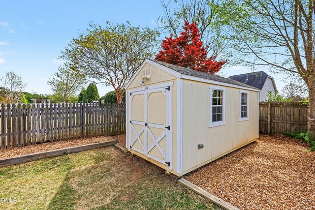 925 Ribbonleaf Lane, Fuquay Varina, NC 27526