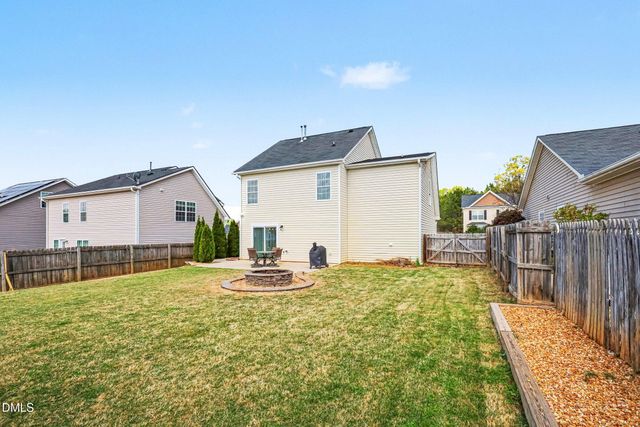 925 Ribbonleaf Lane, Fuquay Varina, NC 27526