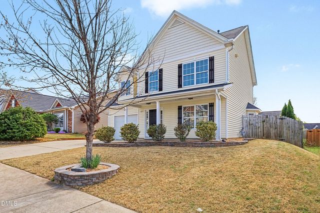 925 Ribbonleaf Lane, Fuquay Varina, NC 27526