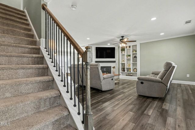 925 Ribbonleaf Lane, Fuquay Varina, NC 27526