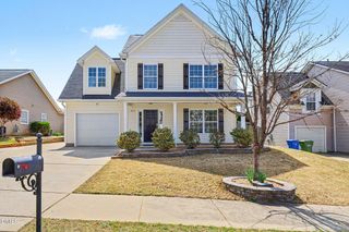 925 Ribbonleaf Lane, Fuquay Varina, NC 27526