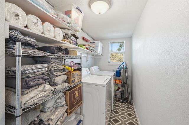 732 Blue Fathom Drive, Runaway Bay, TX 76426