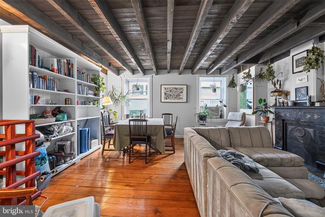 433 POPLAR ST, Philadelphia, PA 19123