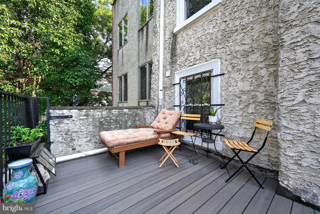 433 POPLAR ST, Philadelphia, PA 19123