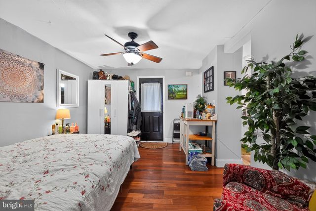 433 POPLAR ST, Philadelphia, PA 19123