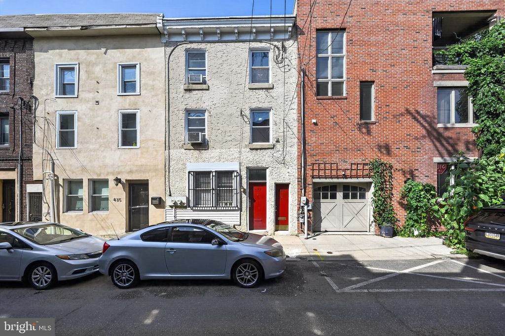 433 POPLAR ST, Philadelphia, PA 19123