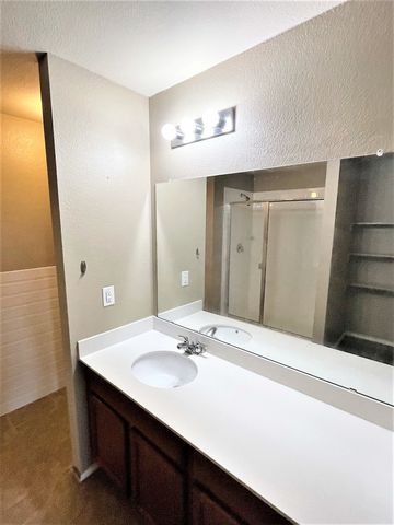 208 Dye Drive, Royse City, TX 75189