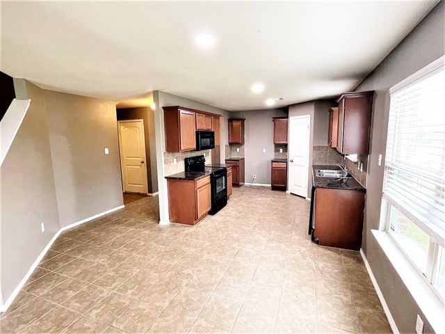 208 Dye Drive, Royse City, TX 75189