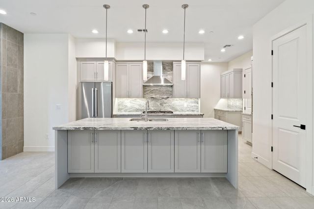 1 Easy Street Unit 11, Carefree, AZ 85377